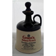 Vintage Grants Deluxe Scotch Whiskey Decanter.